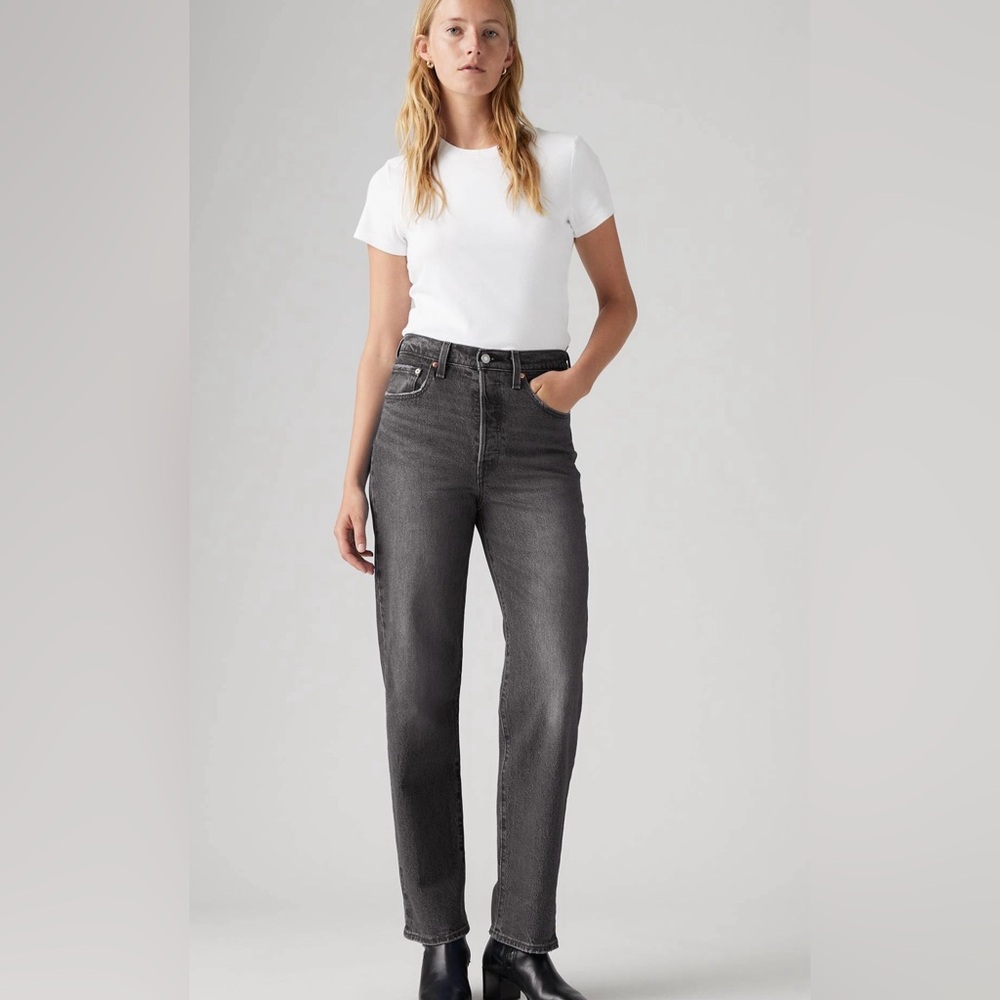 Levi’s ribcage straight Ankle jeans